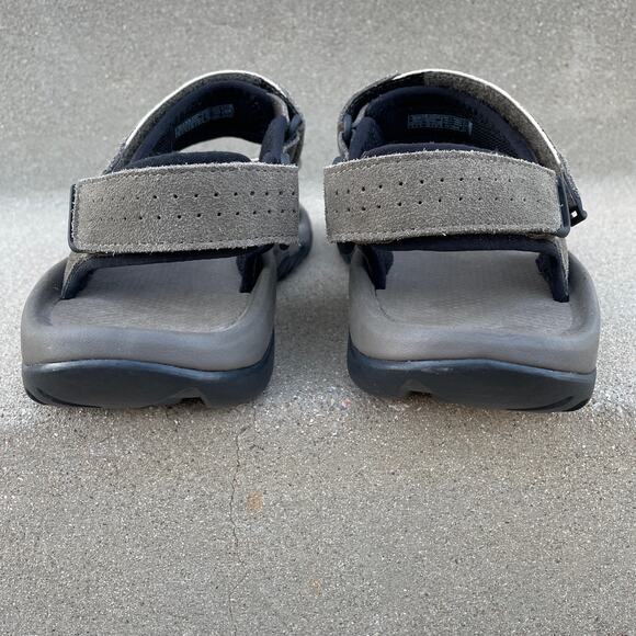 Teva Katavi Sandals Men 9 Grey Suede Outdoor Hiking Travel Adventure Comfort New - Picture 5 of 8